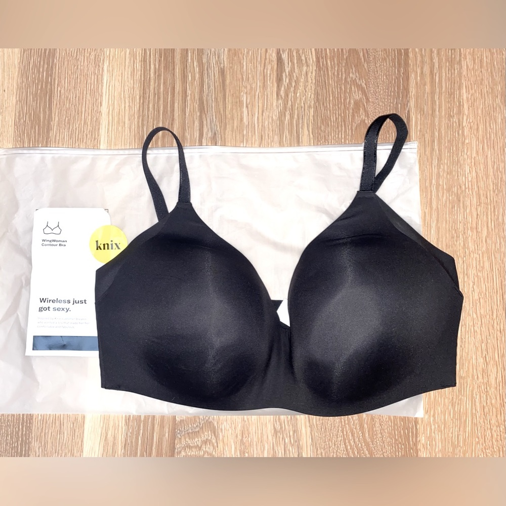 NWT KNIX 8 WingWoman Contour Bra Black